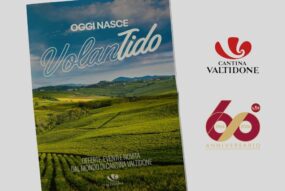 Locandina con vigneti in collina e il testo Oggi nasce VolanTido, offerte, eventi e novità dal mondo di Cantina Valtidone con logo 60 anni.